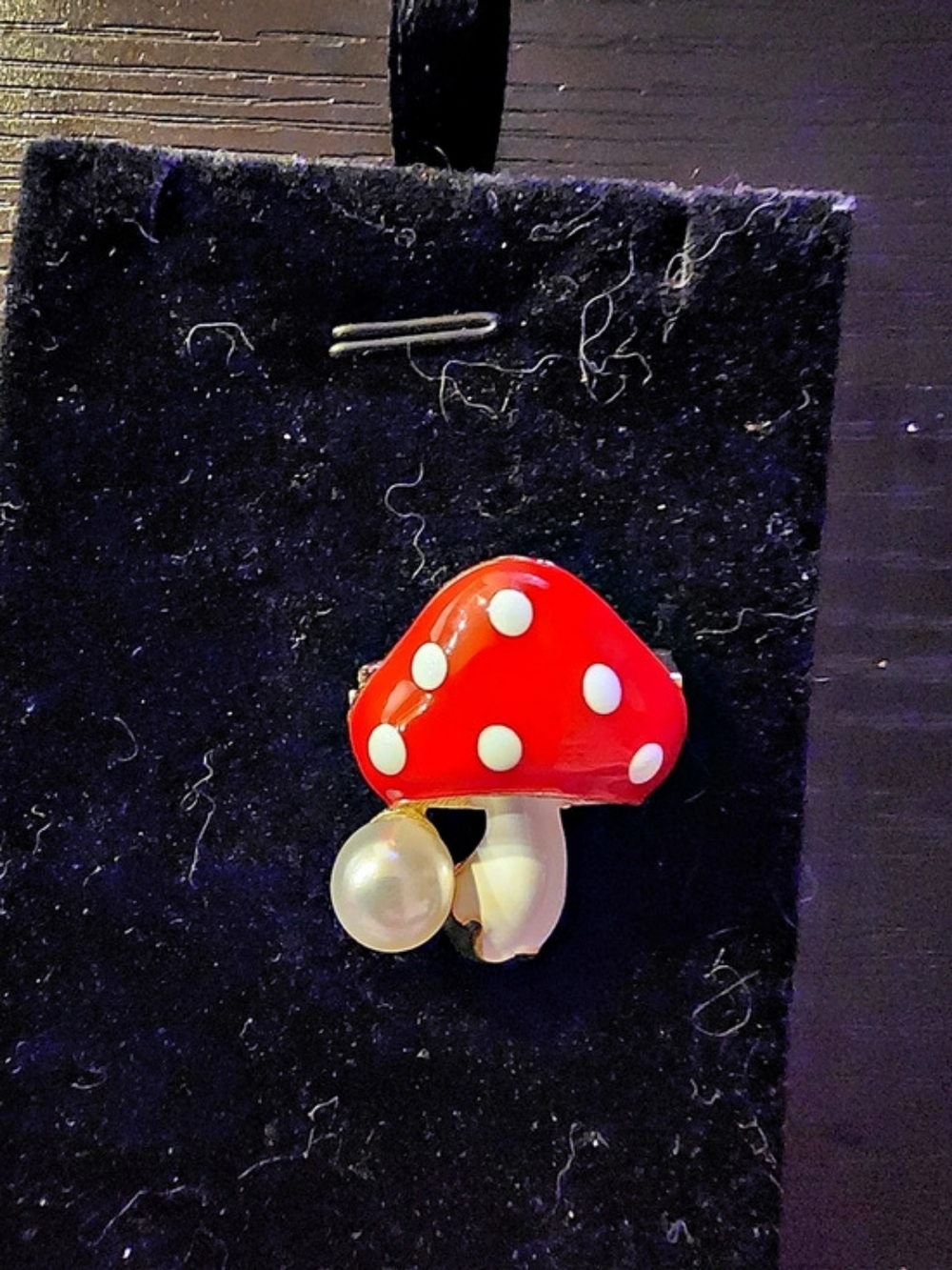 Mushroom Polka Dot Brooch in Red & White